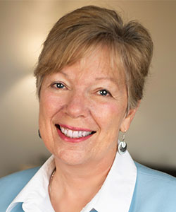Picture of Laura Zdychnec