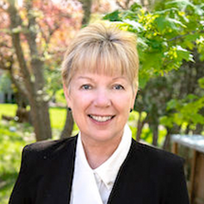 Picture of Laura Zdychnec